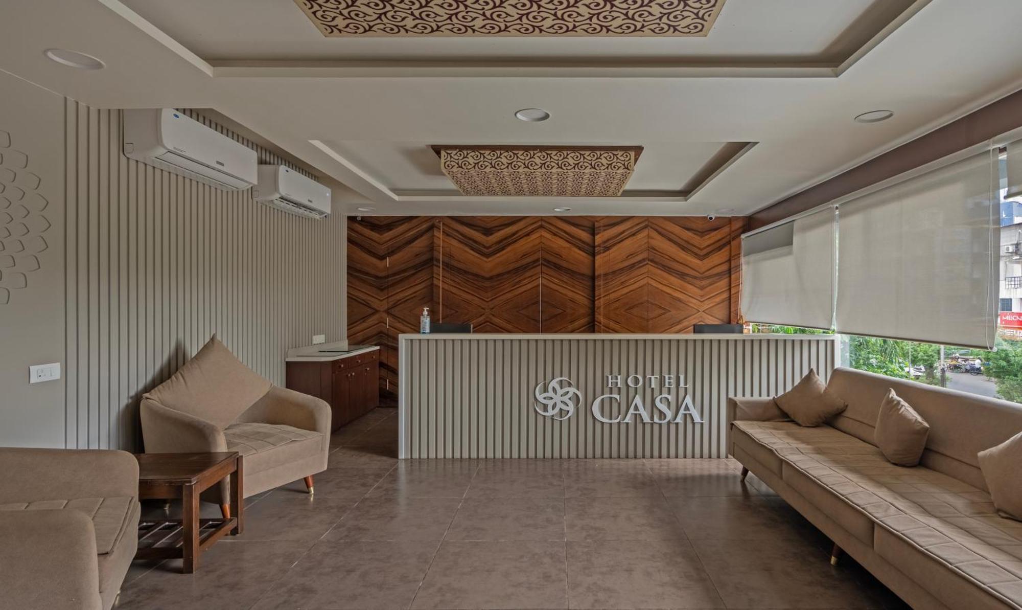 Hotel Casa, Vadodara Esterno foto