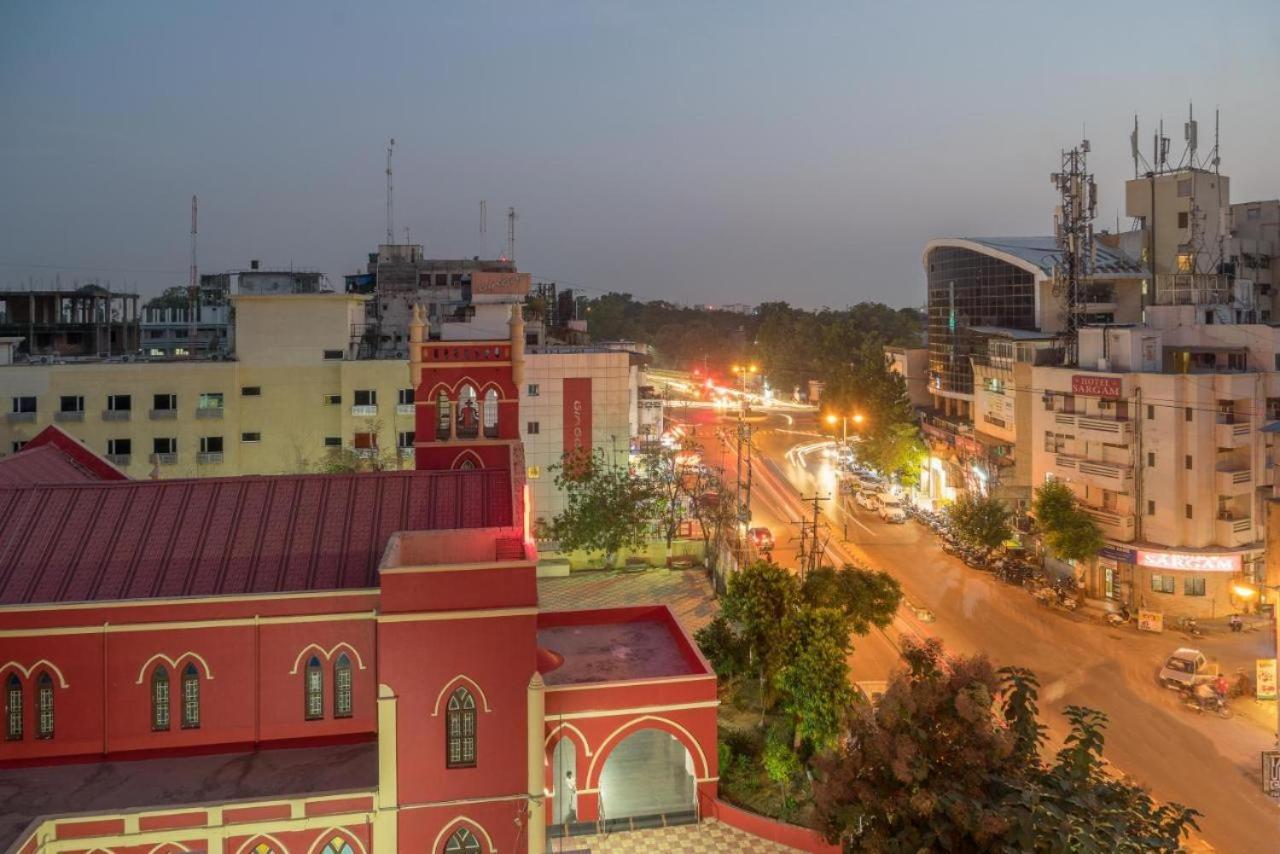 Hotel Casa, Vadodara Esterno foto